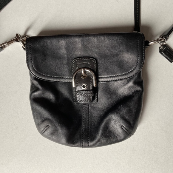 Coach purse - Picture 2 of 3